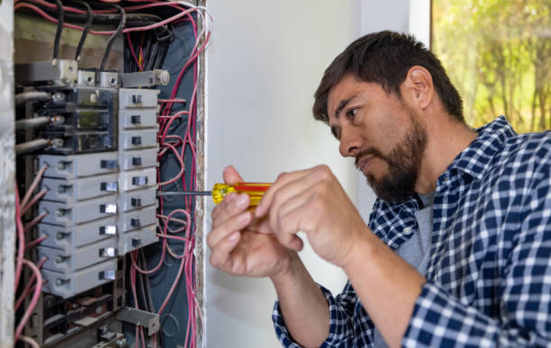 Best Local Electrician Companies  in Titusville, FL